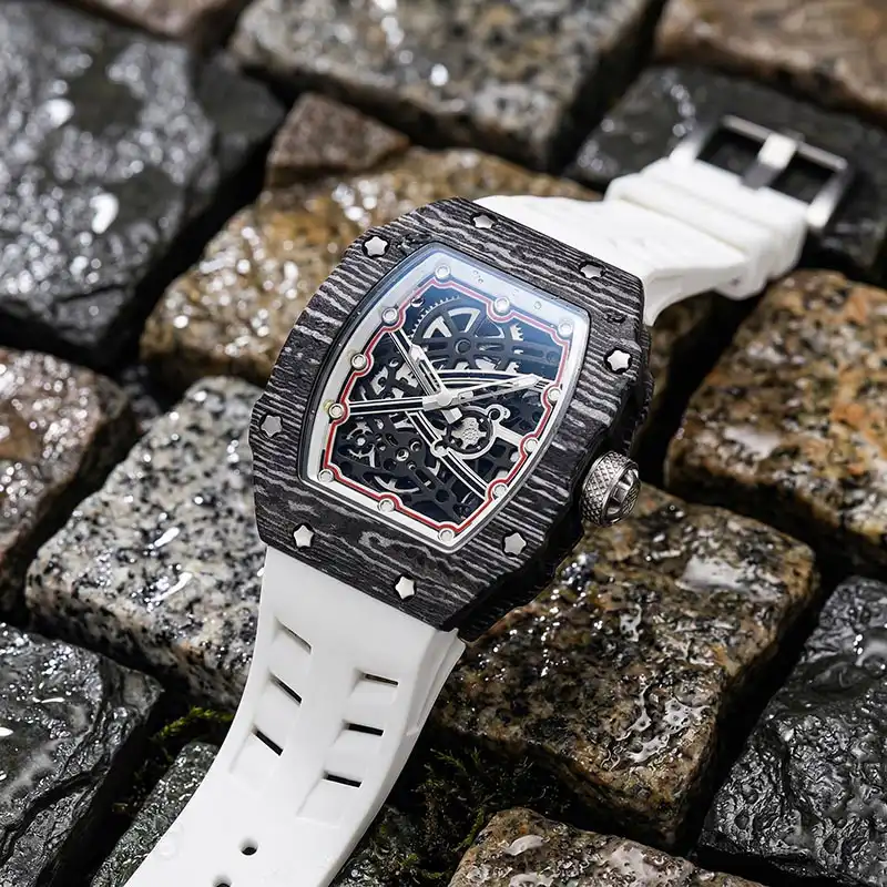 RM-M07 Texture carbonio — detail 10