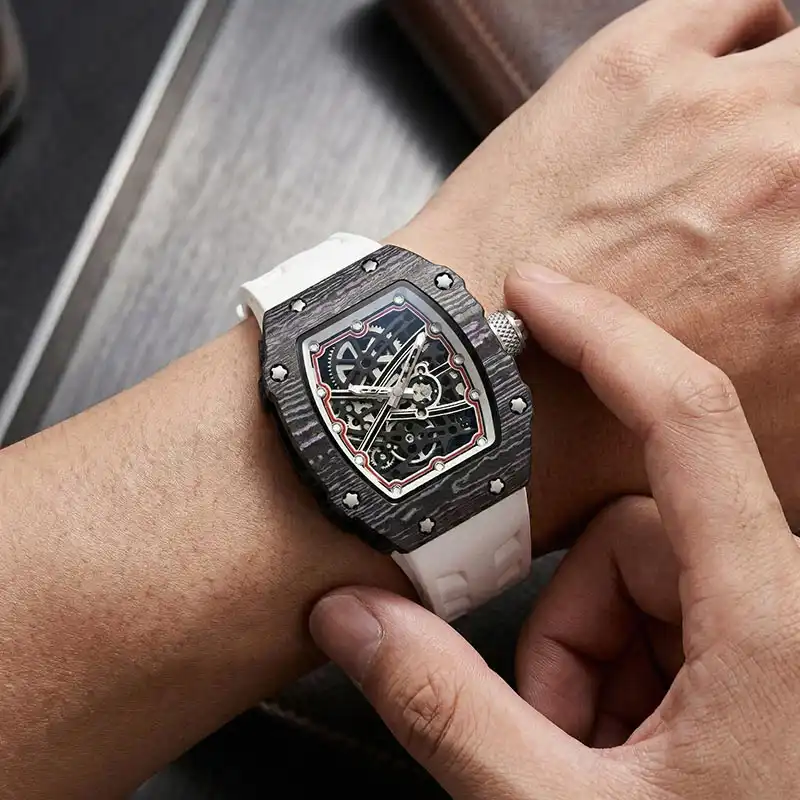 RM-M07 Texture carbonio — detail 13
